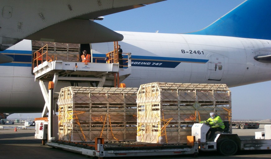 郊区到深圳空运公司